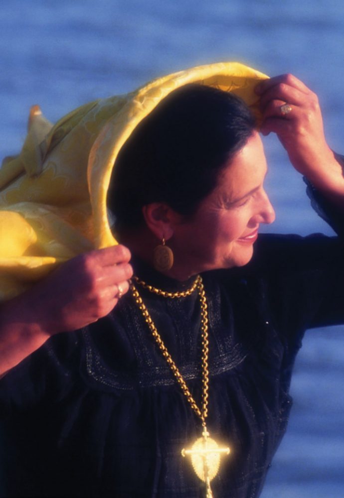 ISABEL SILVESTRE – CÂNTICOS DA TERRA E DA VIDA