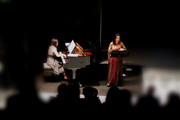 “A Voz Lírica" de Isabel Alcobia, acompanhada pela pianista chinesa Shao Ling, é o próximo concerto do Ciclo Piano Forte organizado pelo Museu do Oriente no dia 25 de Janeiro, sábado, às 19.00.