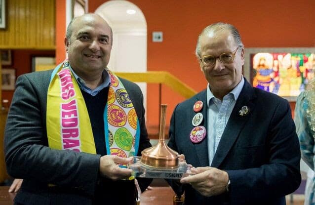 A Cerveja Sagres vai uma vez mais refrescar o Carnaval de Torres Vedras, conhecido por ser o “Carnaval mais português de Portugal”, que se distingue pelas suas tradições singulares e muito portuguesas, e que conta com a participação massiva dos Torrienses e de todos os que visitam esta cidade, e como manda a tradição para comemorar basta uma Cerveja Sagres na mão.