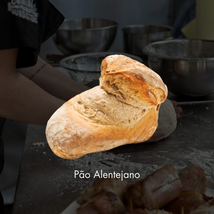 FESTIVAL PÃO DE PORTUGAL 2024 - O 11.º Festival Pão de Portugal, realiza-se na Quinta da Boa Vista em Albergaria-a-Velha nos dias 31 de maio, 1 e 2 de junho de 2024. O festival reúne os sabores do nosso país, sendo por isso o mote ideal para levar a história da sua região até Albergaria-a-Velha! Estarão presentes produtores e variedades de pão de todo o país, como por exemplo pão de mafra, broa, pão alentejano, bola d'água, pão de alfarroba, bolo do caco, pão sovado e bolo lêvedo entre outros.